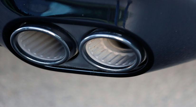 Már nem a kipufogógáz a legnagyobb bűnös: más forrása van az autós szennyezésnek