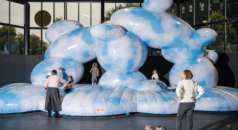 Bátor nők, páncélozott körhinta és a 75 éves pitbull – Kritika a 27. Designblok fesztiválról  II. rész