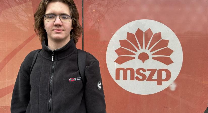 Egy 18 éves fiút indít az MSZP a siófoki körzetben