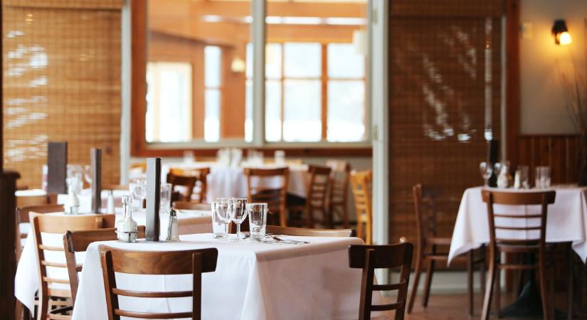 Emberségből jeles: 78 éves férfi életét mentette meg a szakács