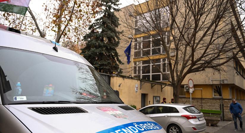 Nick János a Szőlő utcai javítóintézet új igazgatója, rövid időn belül ő már a negyedik