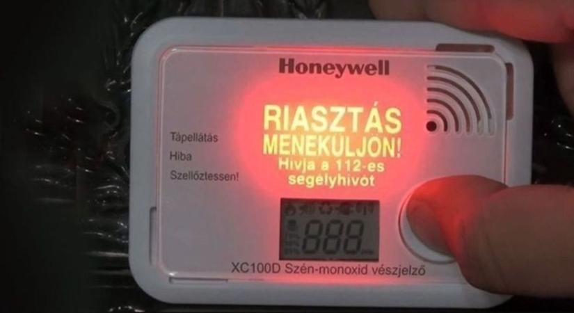 Pánik az iskolában – mentők vitték el a dolgozókat