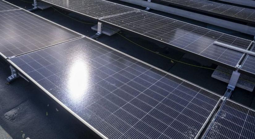 Így lesz nyerő a napelem: millió forintos támogatási rendszer indul – a zöldenergiában sem marad el a rezsicsökkentés