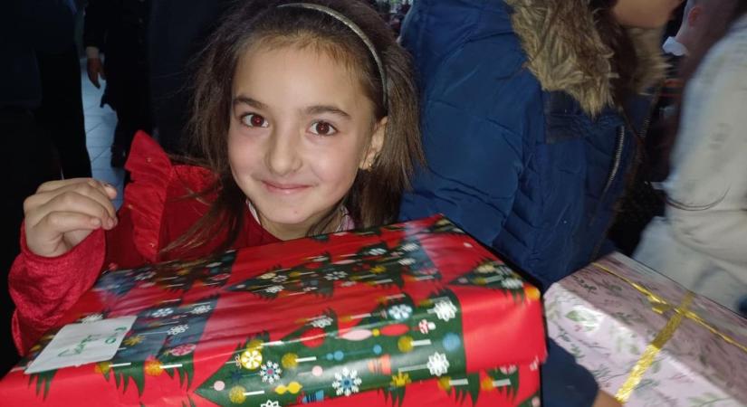 Sárosdi ünnep a legnagyobb ajándék ígéretével – videóval