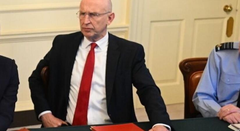 Hülye angolok, angol hülyék