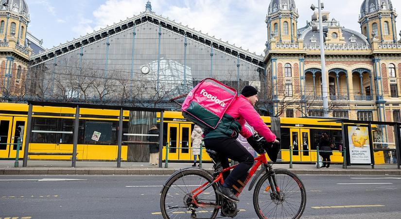 Új kedvenc a városokban: robbanásszerűen nő a foodora forgalma