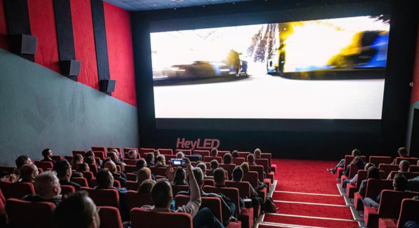 Különleges LED vetítéssel jön az Avatar folytatása Budapestre