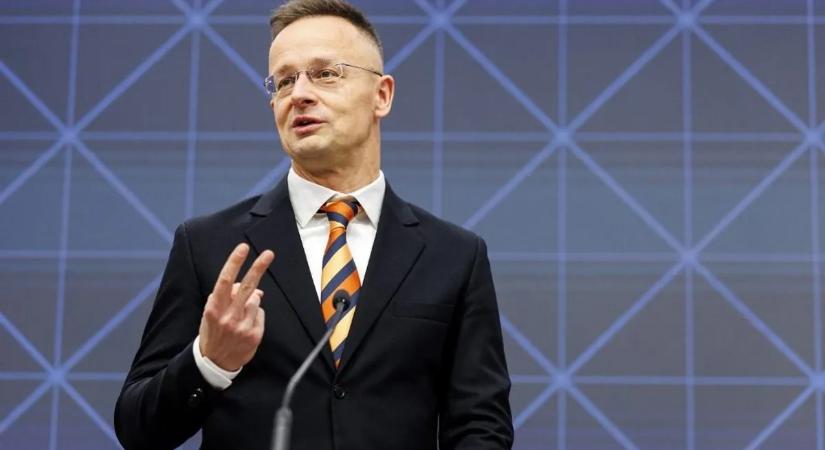 Béke és beruházások: Szijjártó Péter New Yorkból üzent