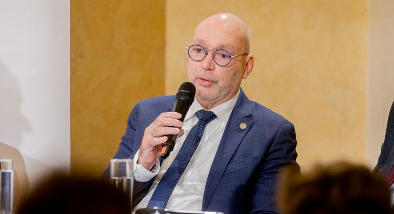 Reagált a NAIH Magyar Péter vádjaira: A hatóság független, senkitől nem fogad el utasításokat