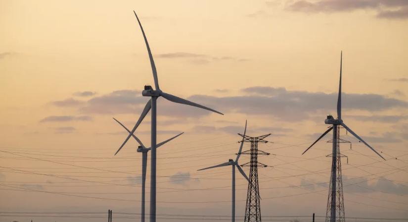 Több mint 4 milliárd eurós keretet ad a Bizottság magyar tisztaipar-projektekre