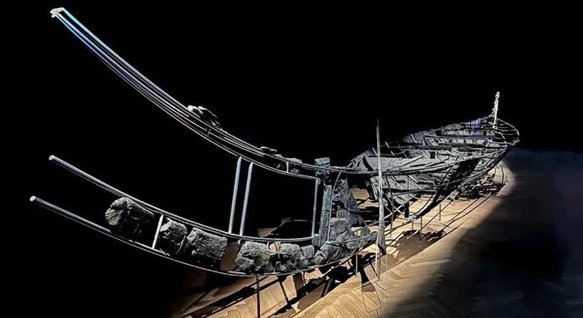 Ősi tengeri fosztogató ujjlenyomatát fedezték fel egy vaskori csónakon