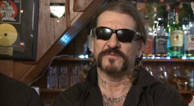 Ganxsta Zolee megható fotóval idézte fel szülei emlékét