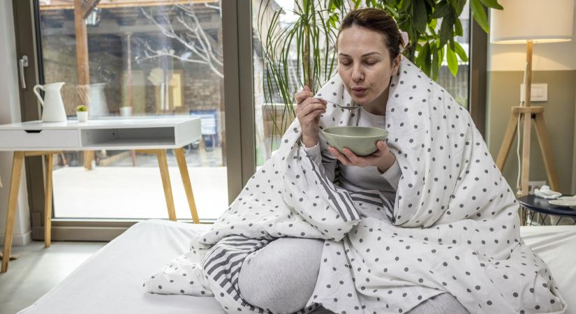 A forró leves terápiás ereje: ezt edd, hogy hamarabb meggyógyulj – Recepttel!