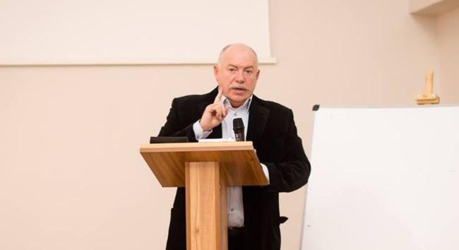 Franciaországban házkutatást tartottak Szvjatoszlav Piszkunnak, Ukrajna volt főügyészének az otthonában