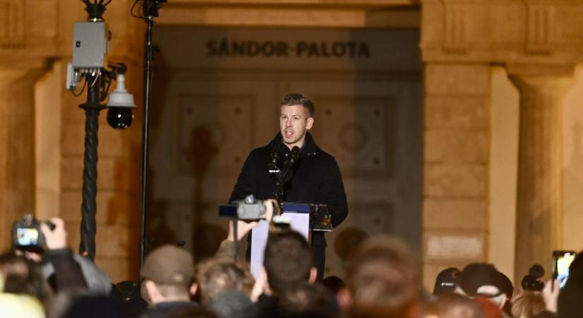 21 Kutatóközpont: Magyarázat lehet a Szőlő utcai botrány a pártpreferencia-mozgásnál