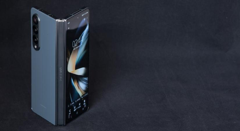 Androidos telefonok karácsonyra – 5 nagyszerű választás a hajrában