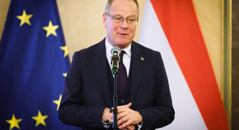 Lefőtt a kávé Brüsszelnek – Navracsics Tibor: Brüsszelnek be kell látnia, hogy az a zsarolás, amit eddig alkalmaztak, nem jött be