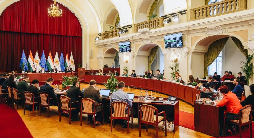 Elfogadták Budapest 2026-os költségvetését, de új front nyílt a főváros pénzügyei körül