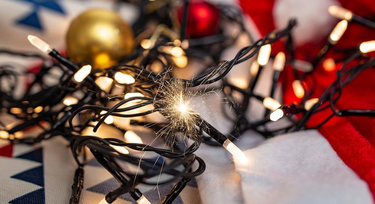 Semmilyen veszély nem illik a karácsonyfára