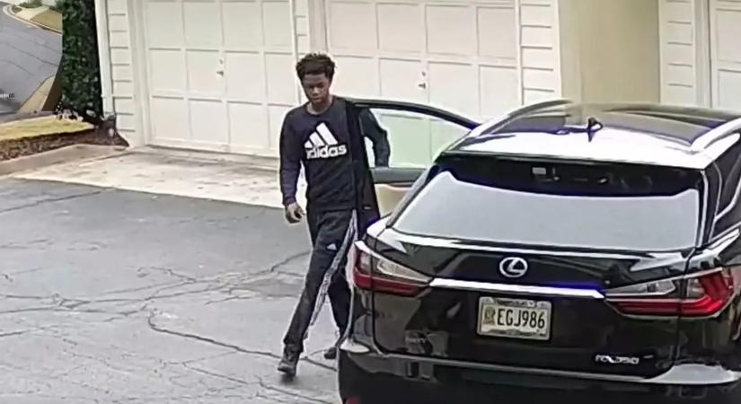 "Nem gondolom, hogy bárkinek is át kellene élnie azt, ami vele történt" - ezért ölte meg 12 késszúrással az idős asszonyt a gyilkos!