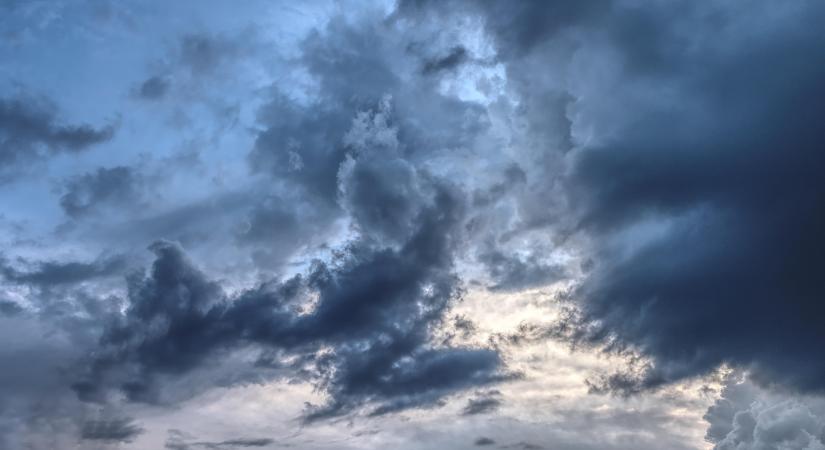 Szitálás és köd is előfordulhat