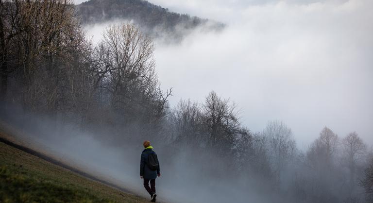 Több vármegyére kiadták a figyelmeztetést, figyelmeztették az autósokat is