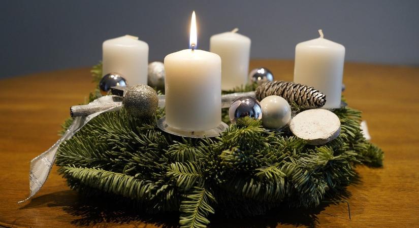 Figyelmeztették a kutyás és macskás magyarokat karácsony előtt – nagyon sokan nem figyelnek rá