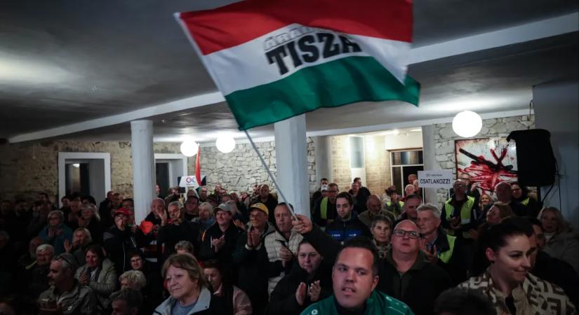 Medián: A 40 évnél fiatalabb választóknál 57 százalékon áll a Tisza