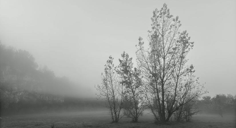 A köd fogságában telik a csütörtök