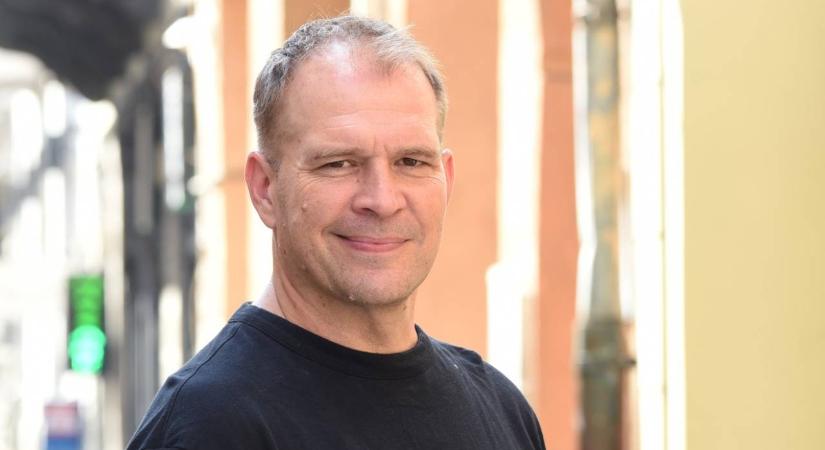 Először beszélt testvére súlyos betegségéről Schmied Zoltán