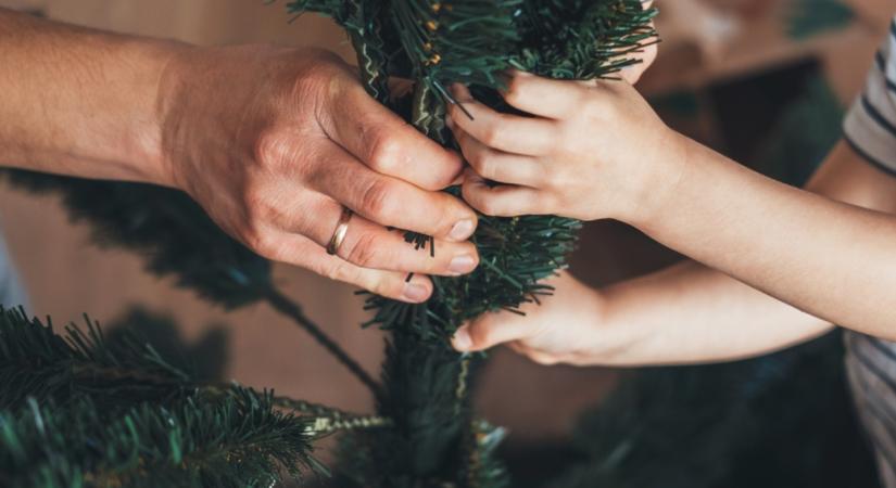 Tuti tipp! Így lesz a műfenyővel is igazi fenyőillat otthon!
