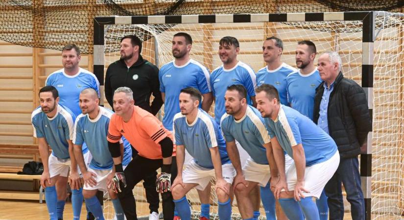 Összetartás, egymásért küzdés: a fociból soha nem lehet kiöregedni