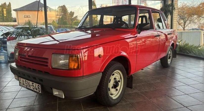 Székesfehérváron keres gazdát ez az elképesztő állapotú Wartburg – videó