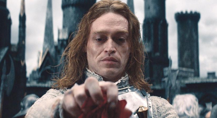 A vámpír megint szerelmes – új előzetesen Luc Besson Drakulája