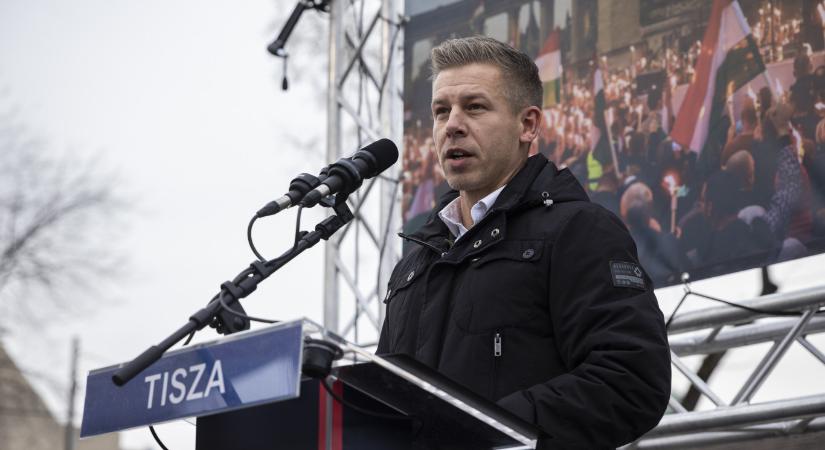 A Medián szerint elsöprő a Tisza előnye a 40 év alattiaknál