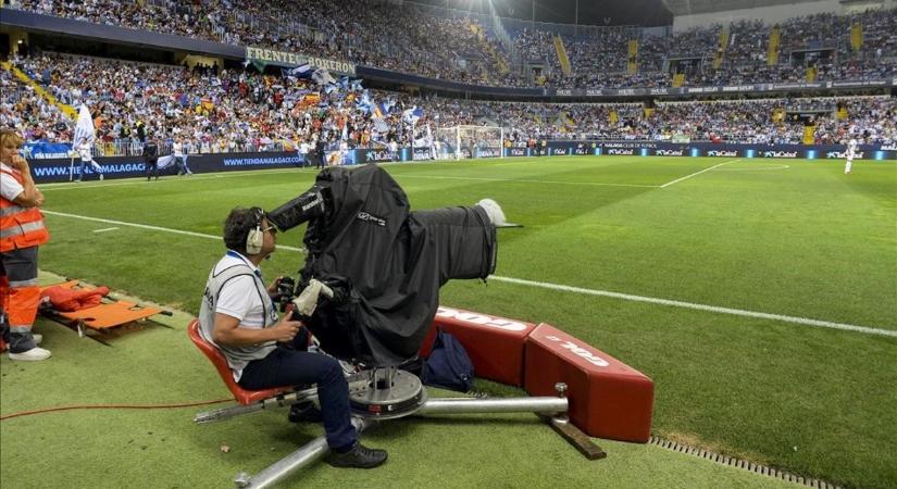 Ma a TV-ben: Élőben a Napoli-Milan Szuperkupa-meccs, lesznek KL-párharcok is