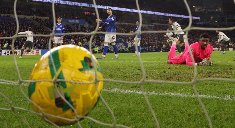 Brit miniszterelnök: Abramovics adja át Ukrajnának a Chelsea vételárát!