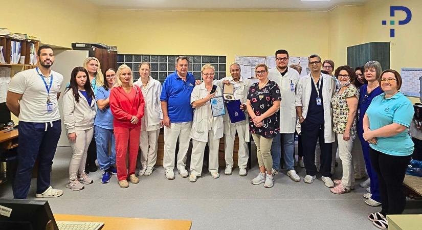 Amikor a díj az egész csapaté: emberi történet a Szent Pantaleon Kórházból