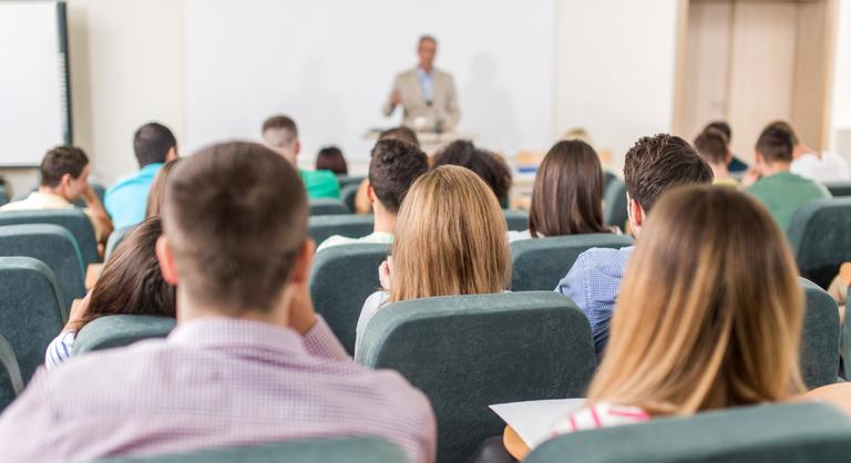 Nagy-Britannia újból csatlakozik az Erasmus-programhoz