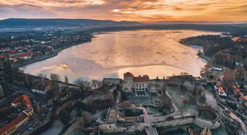 Tatai Öreg-tó – ahol a természet és a történelem egymásba ér