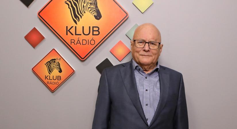 Balázs Péter: A kormány leszegett fejjel megy a maga jogállamellenes útján