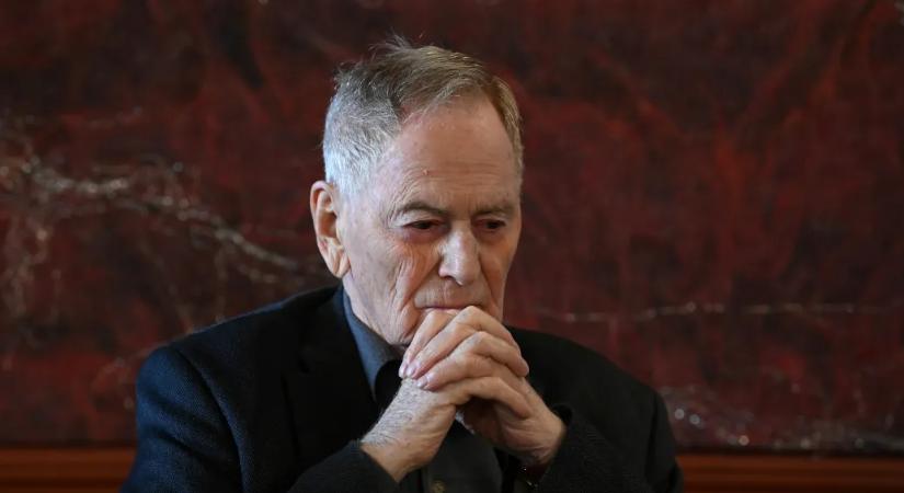 Szabó István szerint ma is van olyan, hogy egy tehetséges ember a politika érdekében hagyja magát kihasználni