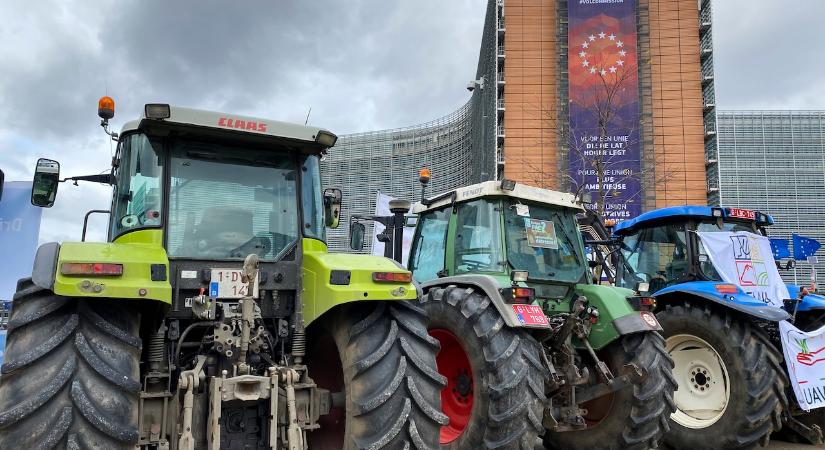 Közel tízezer gazda tüntet Brüsszelben az EU veszélyes megállapodása ellen
