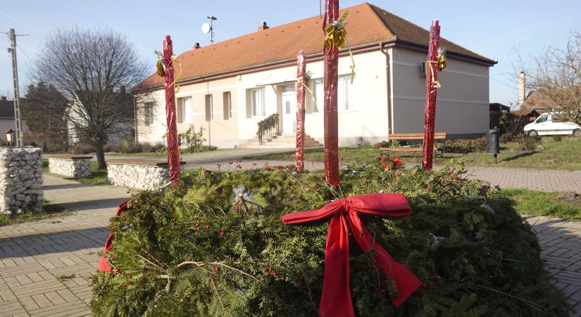 Ünnepi fények és régi hagyományok Bihartordán