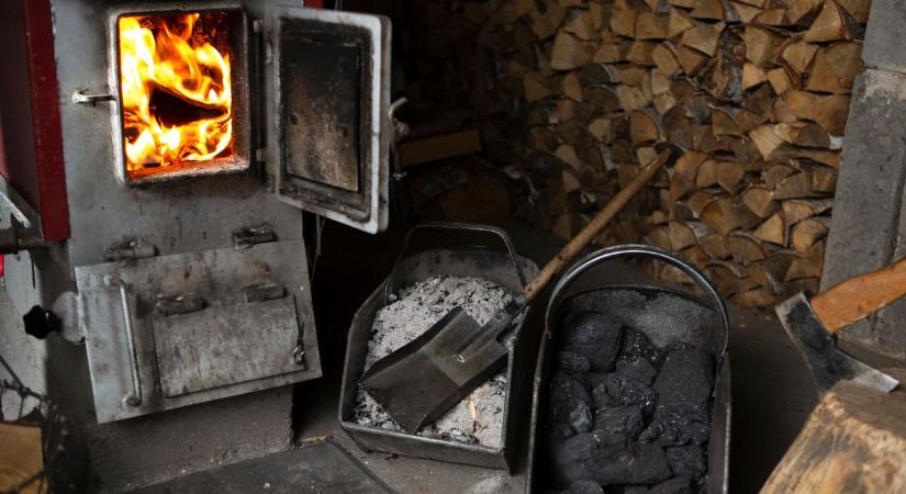 Óriási botrány van Szlovákiában, teljes csőd az energiatámogatási rendszer, a képviselőknek jár, a szegény embereknek nem