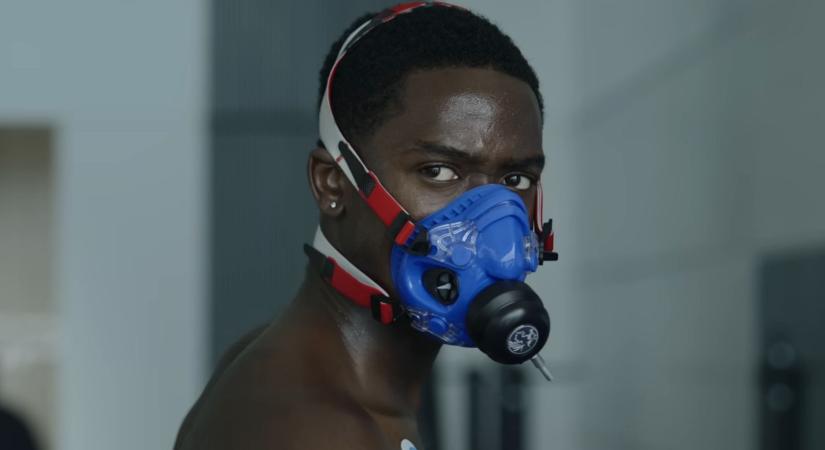 Mindenki ezt nézi? Az év egyik legpörgősebb filmje most a No. 1 a streamingóriás platformján, világszerte rákaptak a nézők!