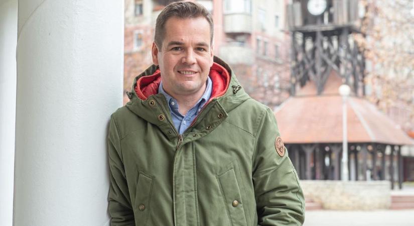 Bunyózni hívott egy kedves tiszás