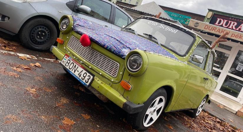Lánctalpas Skoda és rénszarvas az utakon? Ha a rendőrségen múlik: soha! (galéria)