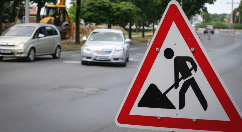 Kezdődhet az útfelújítás Keszthely és Sümeg között – megvan a pénz, indulhat a munka