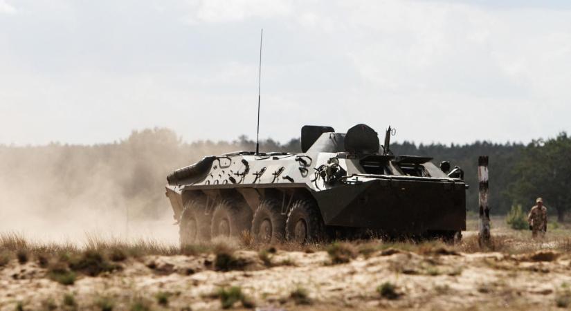 Nem 26, hanem 66 harckocsit adott el Szerbiának az Orbán-kormány, Hadházy Ákos valószínűleg feljelentést tesz